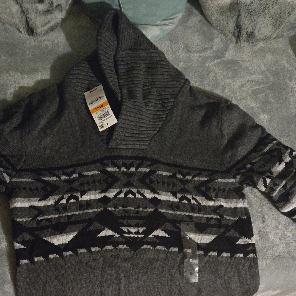 American Rag Charcoal and Black Patterned Cardigan